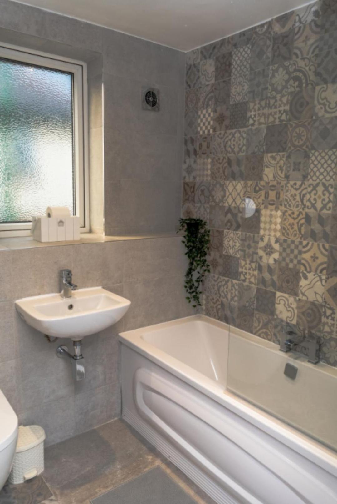 Villa Charming York House- Walking Distance To Town Centre Exterior foto